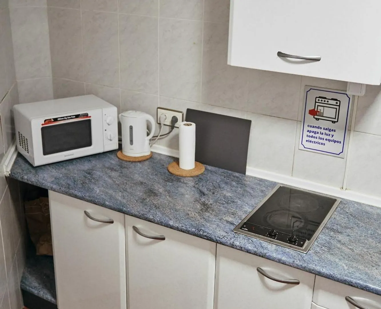Hostal Lagom Apartments New, 5 Min Walk From The Sea Lloret de Mar
