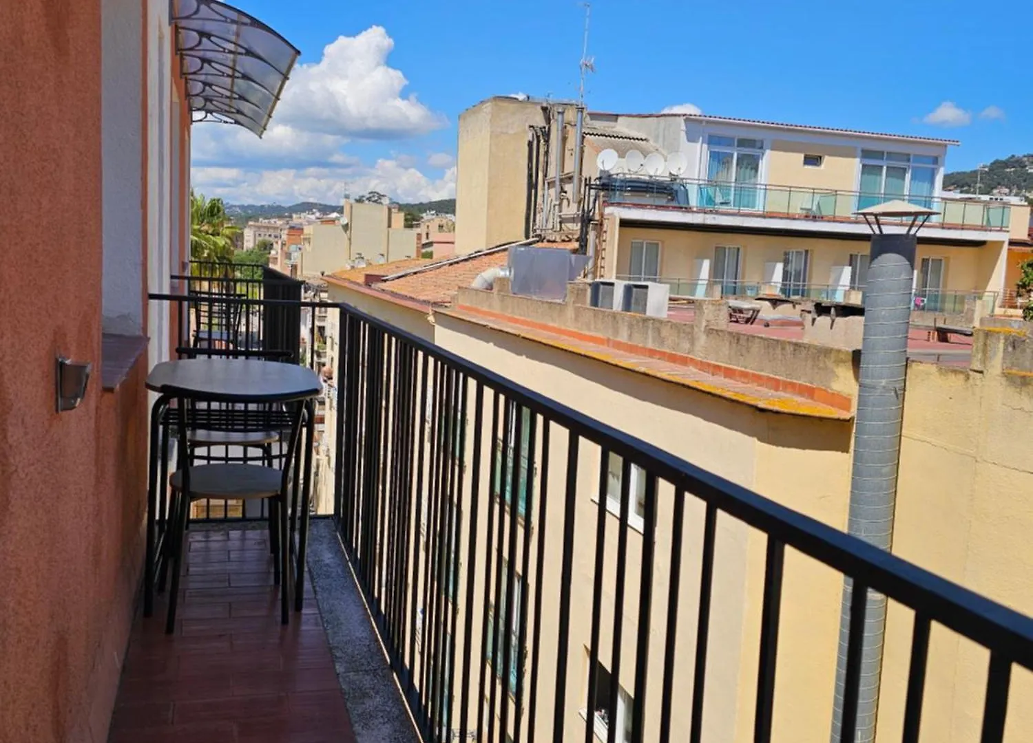 Lagom Apartments New, 5 Min Walk From The Sea 滨海略雷特 0*,