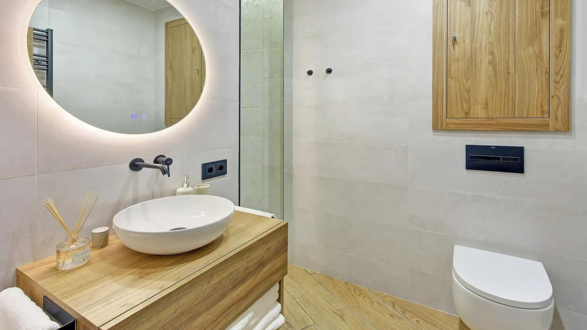 Lagom Apartments New, 5 Min Walk From The Sea Lloret de Mar Vandrarhem